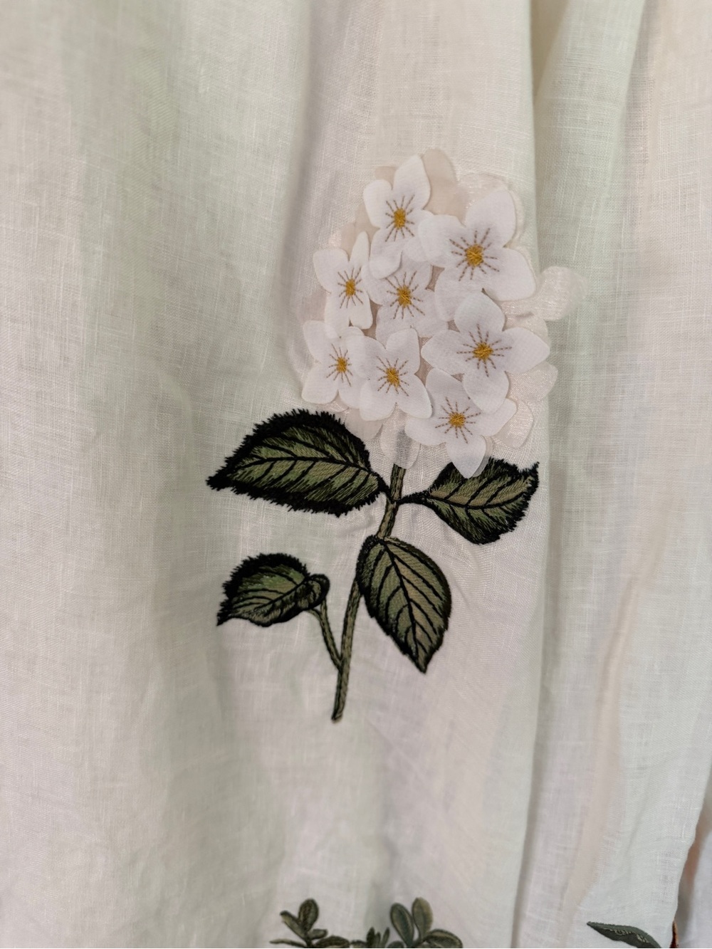 Agua by Agua Bendita White Embroidered Floral Skirt and Top set medium, NWT - Picture 3 of 11